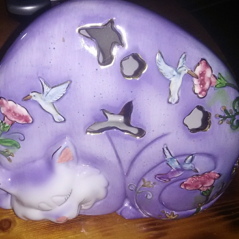 Figurine